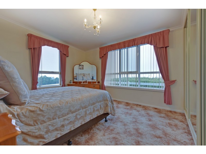 186 Old Surrey Road, Havenview TAS 7320