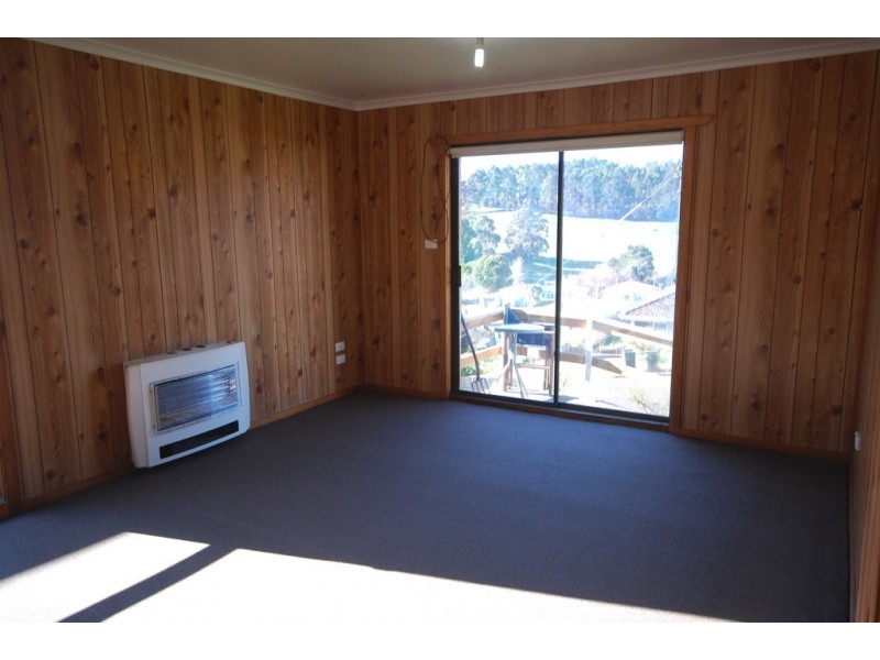 Unit 1/32 Spencer Street, Brooklyn TAS 7320