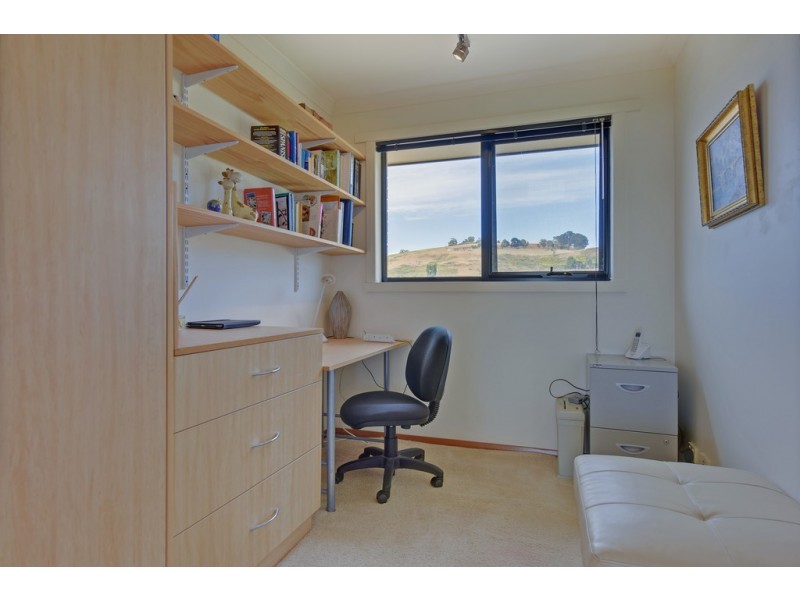 22 Oceanside Boulevard, Sulphur Creek TAS 7316