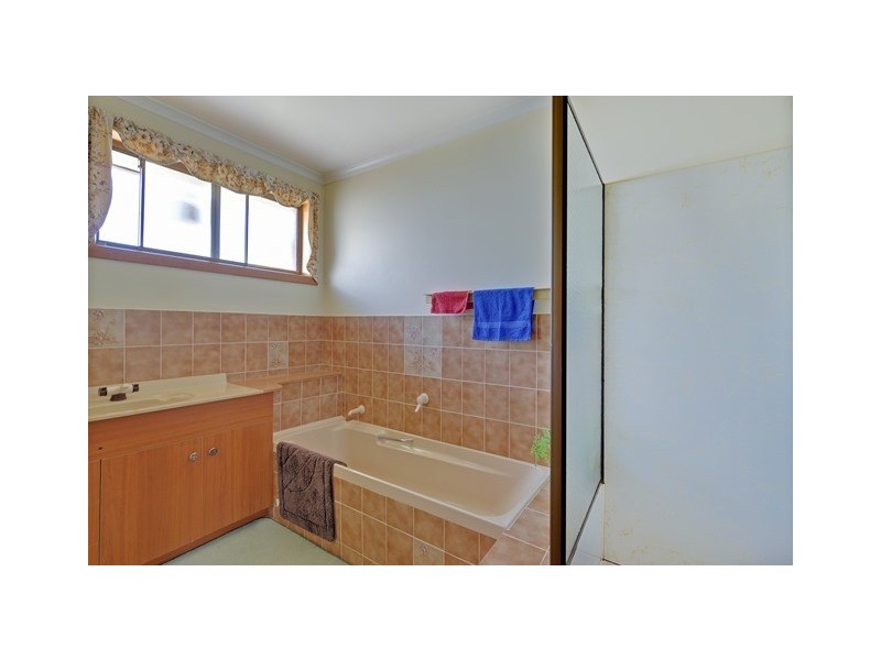 2/204a Mount Street, Upper Burnie TAS 7320