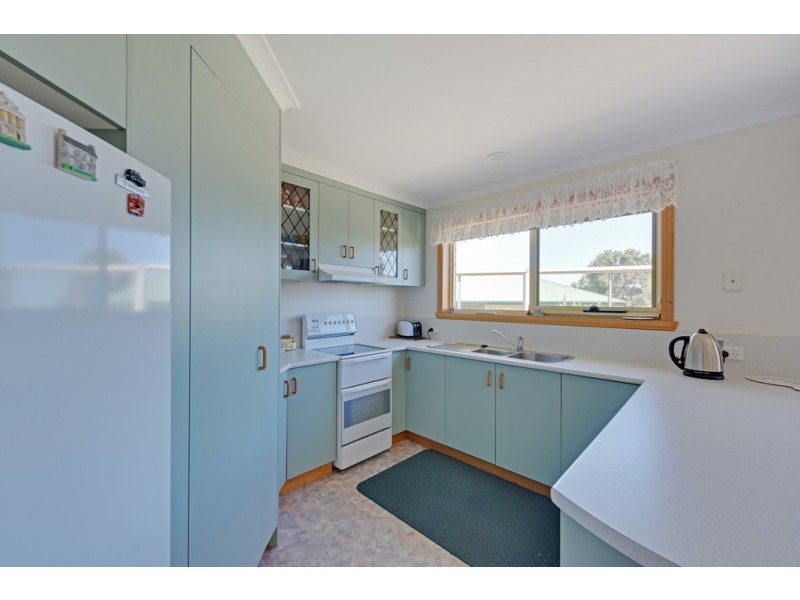 1/79 Brickport Road, Park Grove TAS 7320