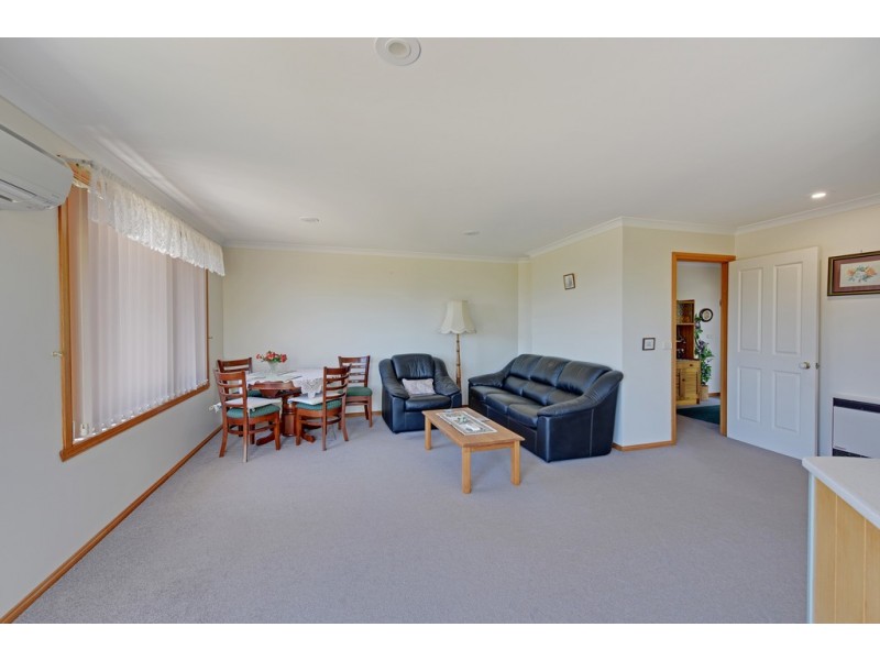1/79 Brickport Road, Park Grove TAS 7320