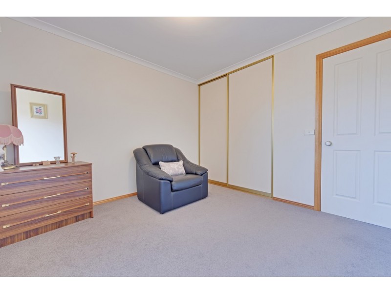 1/79 Brickport Road, Park Grove TAS 7320