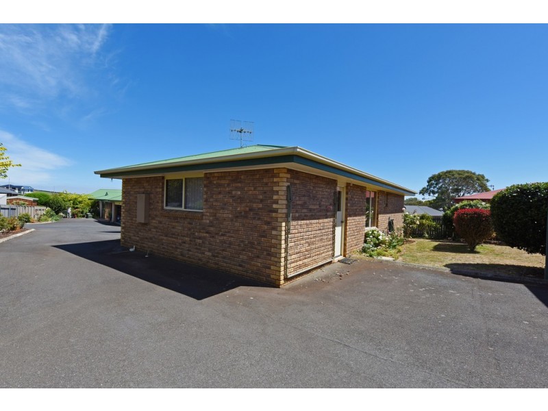 1/79 Brickport Road, Park Grove TAS 7320