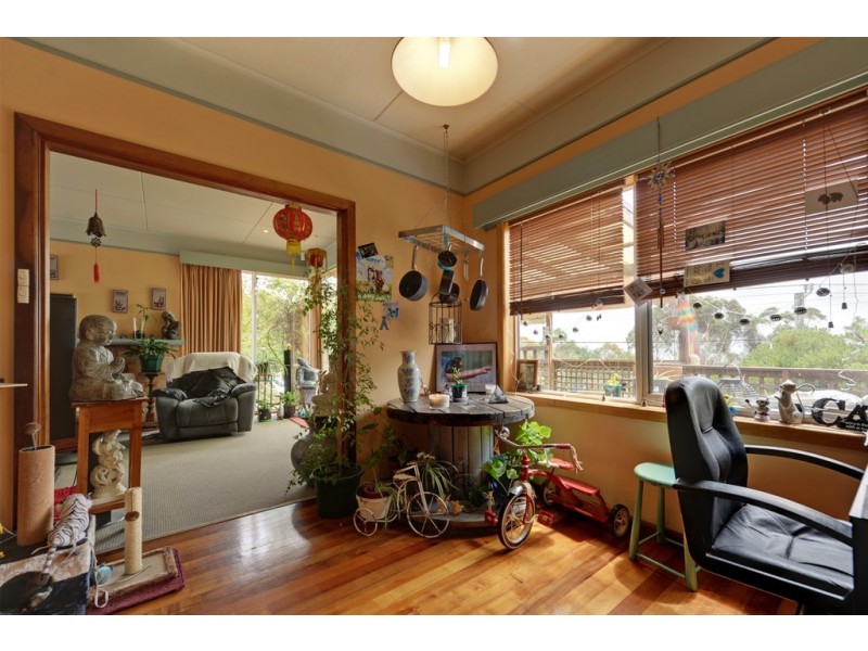 2 Wattle Avenue, Emu Heights TAS 7320