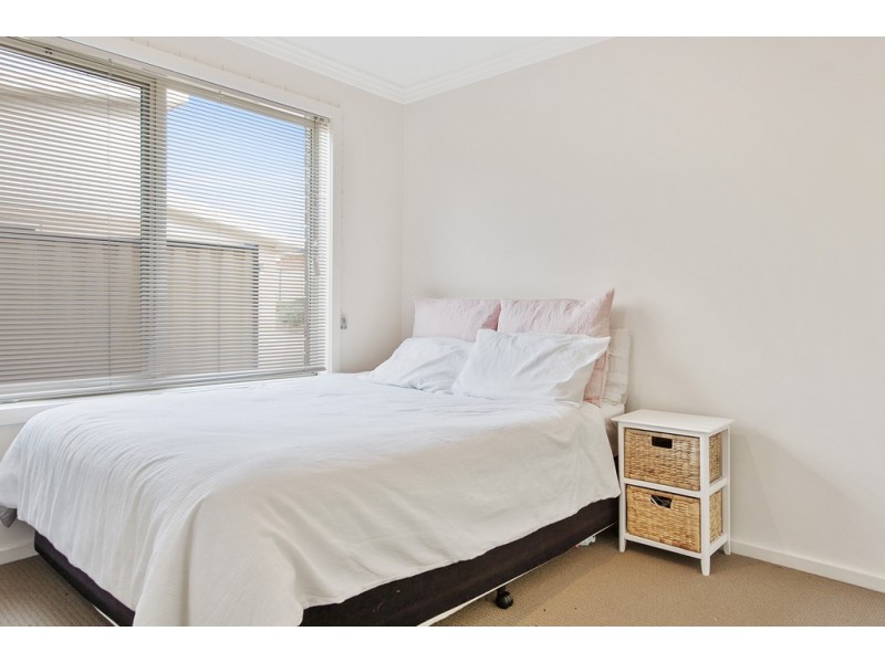 1/1 Emmett Street, Park Grove TAS 7320