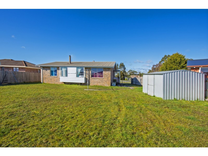 11 Pandanus Court, Wynyard TAS 7325