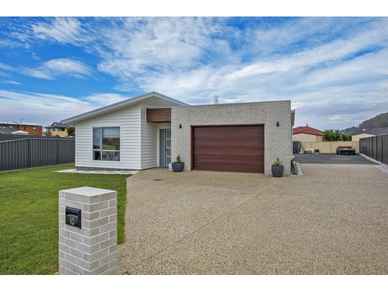 10 Sandhaven Crescent, Sulphur Creek TAS 7316