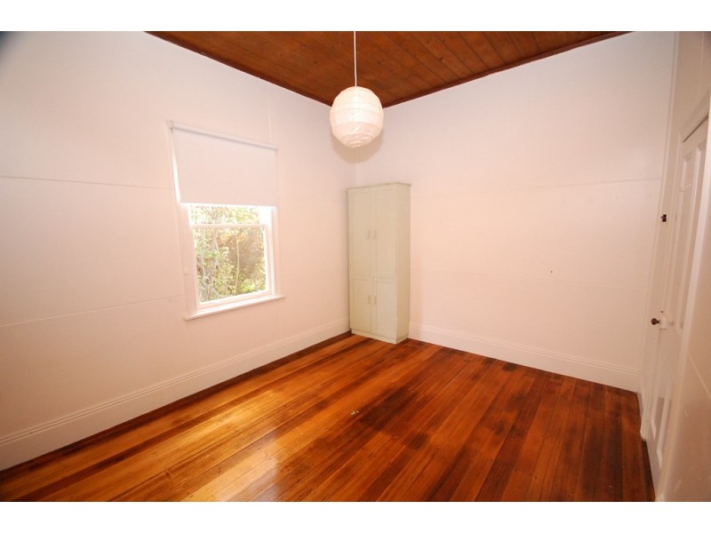 30 Main Road, Penguin TAS 7316