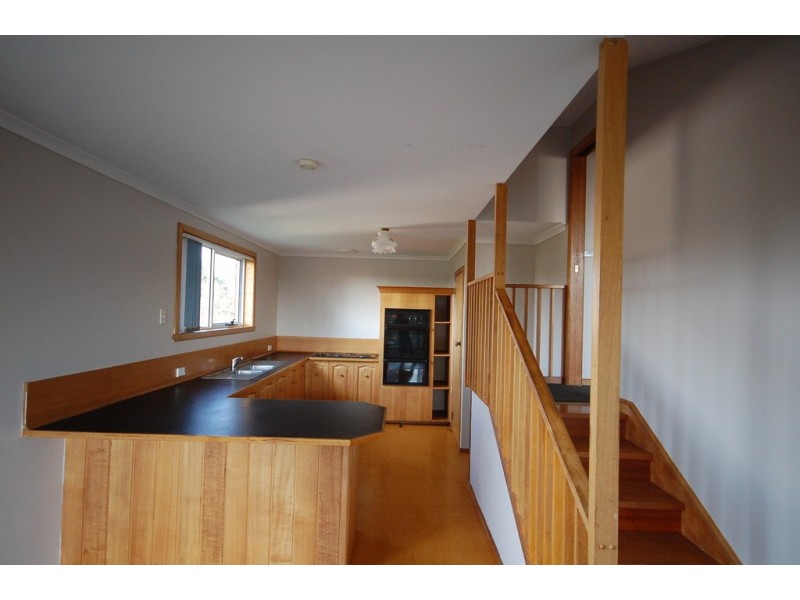 23 Bathurst Street, Upper Burnie TAS 7320