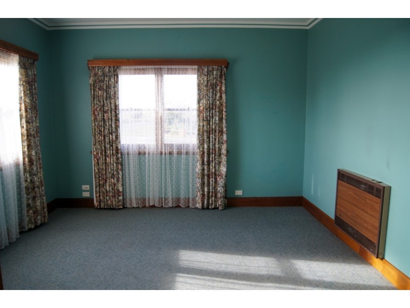 377 Bass Highway, Camdale TAS 7320