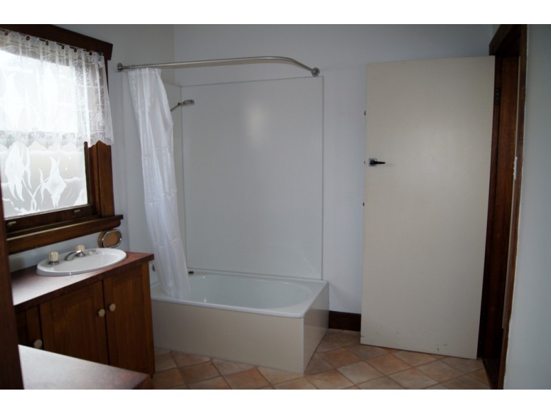 377 Bass Highway, Camdale TAS 7320