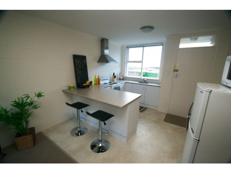 2/36 Saundridge Road, Cooee TAS 7320