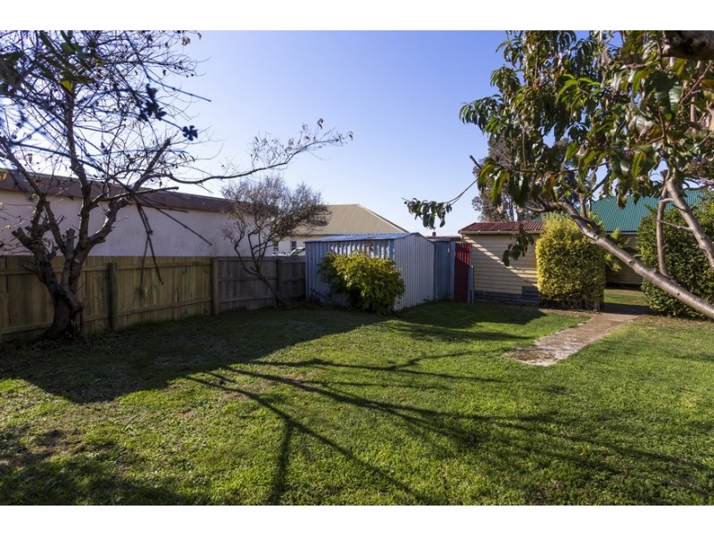 33 Ashwater Crescent, Penguin TAS 7316