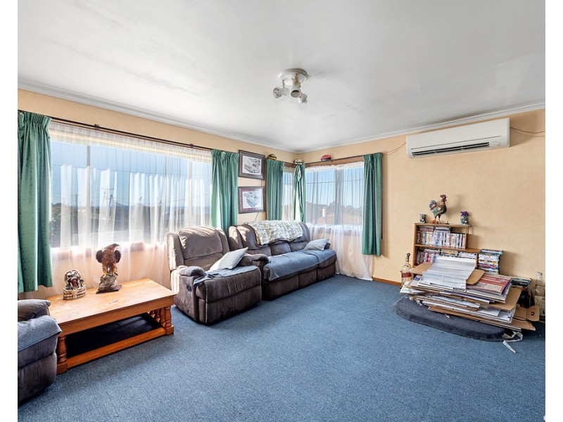 24 Sutton Street, Hillcrest TAS 7320