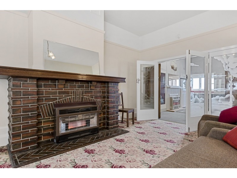 8 Olive Street, Burnie TAS 7320