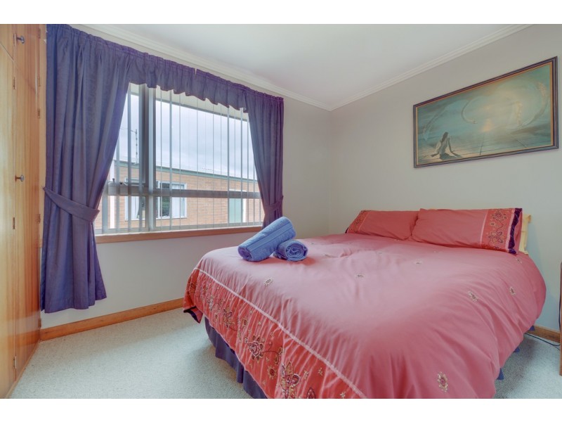 6 Van Diemens Crescent, Park Grove TAS 7320