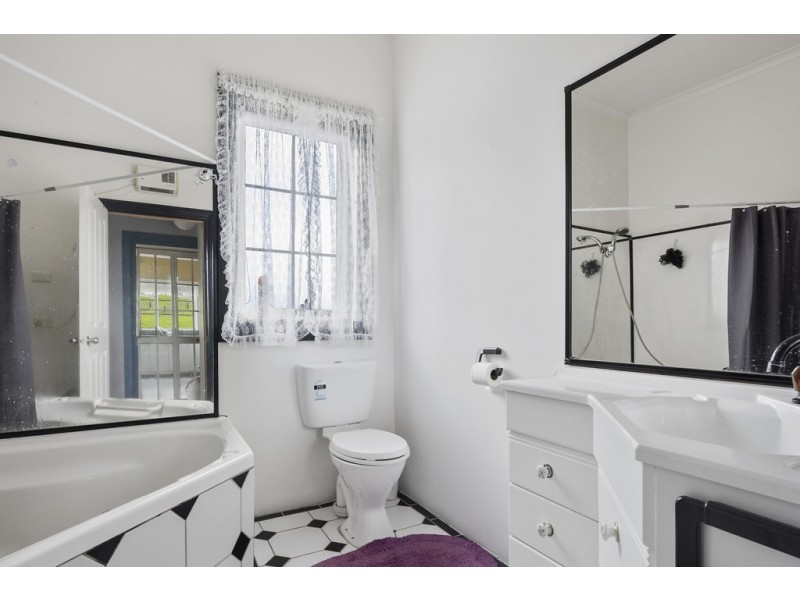 1/119 View Road, Park Grove TAS 7320