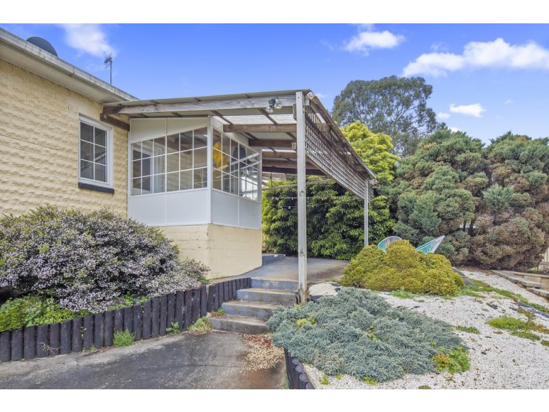 1/119 View Road, Park Grove TAS 7320