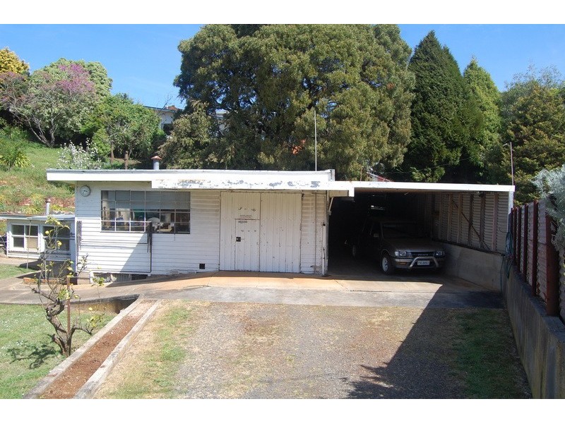 25 Linton Street, Upper Burnie TAS 7320
