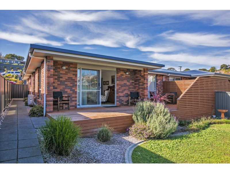 11/48 Richardson Crescent, Park Grove TAS 7320