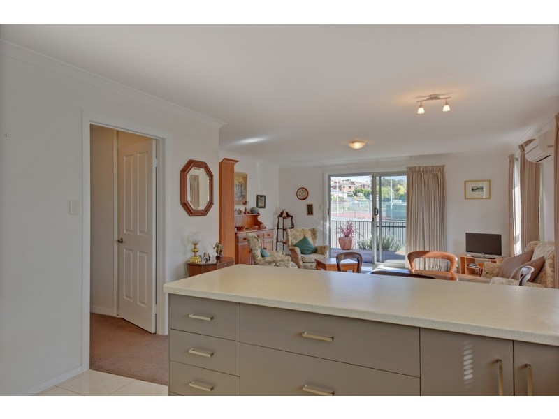 11/48 Richardson Crescent, Park Grove TAS 7320