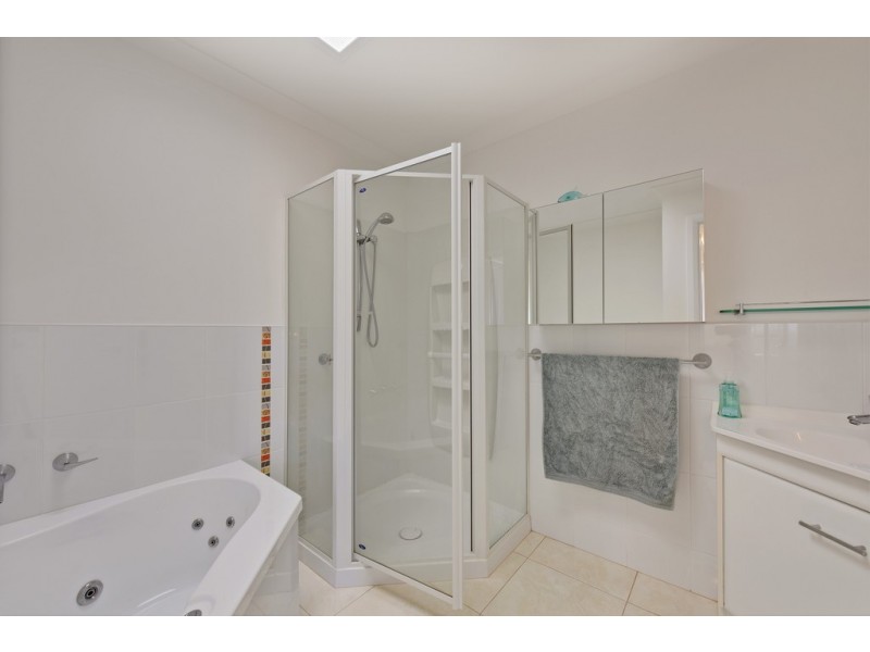 11/48 Richardson Crescent, Park Grove TAS 7320