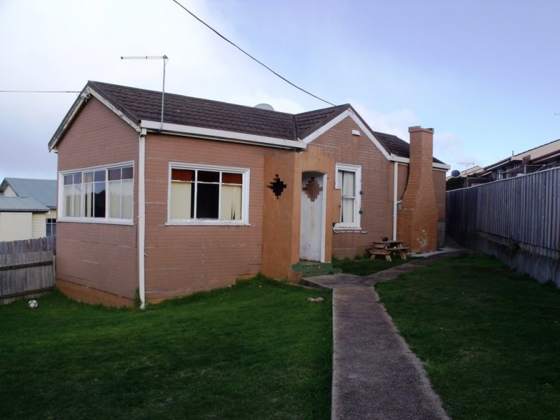 14 Federal Street, Upper Burnie TAS 7320