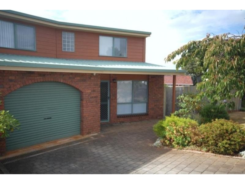 2B Grant Street, Havenview TAS 7320