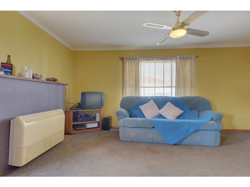 8 Verelle Street, Hillcrest TAS 7320