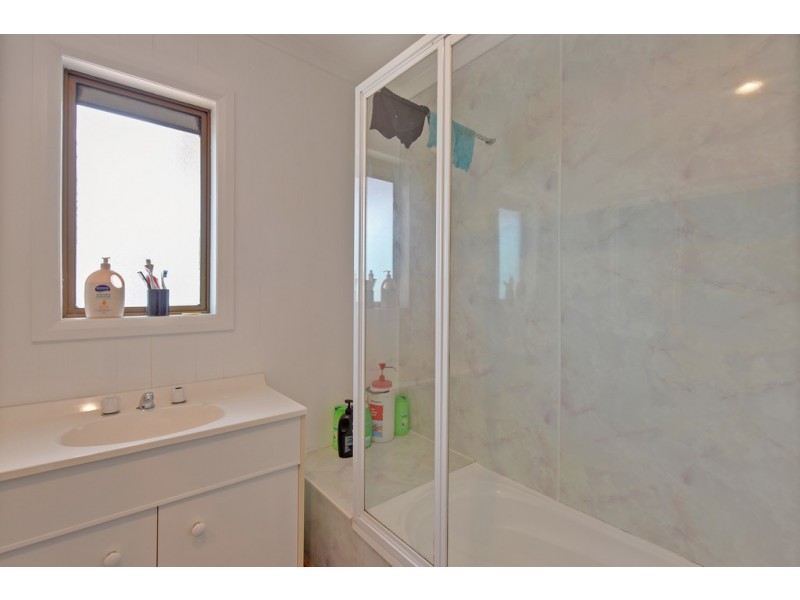 8 Verelle Street, Hillcrest TAS 7320