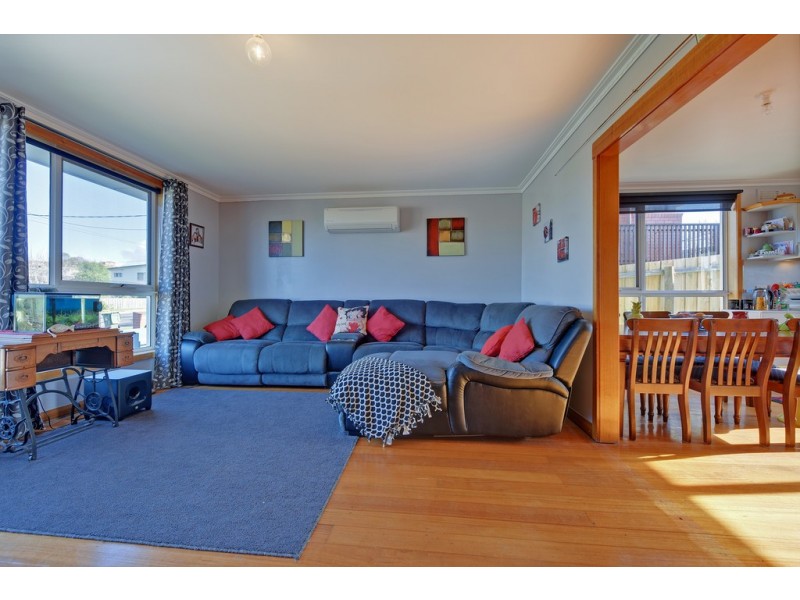 42 Futuna Avenue, Park Grove TAS 7320