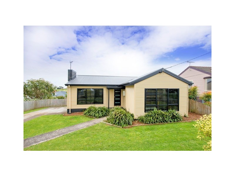 44 Sutton Street, Hillcrest TAS 7320