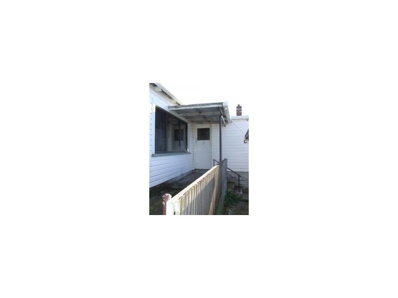 2 8 Scott Street, Upper Burnie TAS 7320