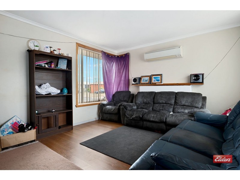 24 Winter Avenue, Upper Burnie TAS 7320