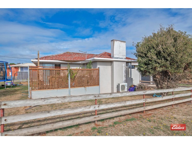 24 Winter Avenue, Upper Burnie TAS 7320