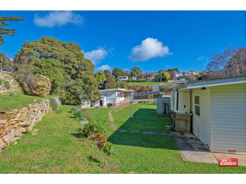 25 Linton Street, Upper Burnie TAS 7320