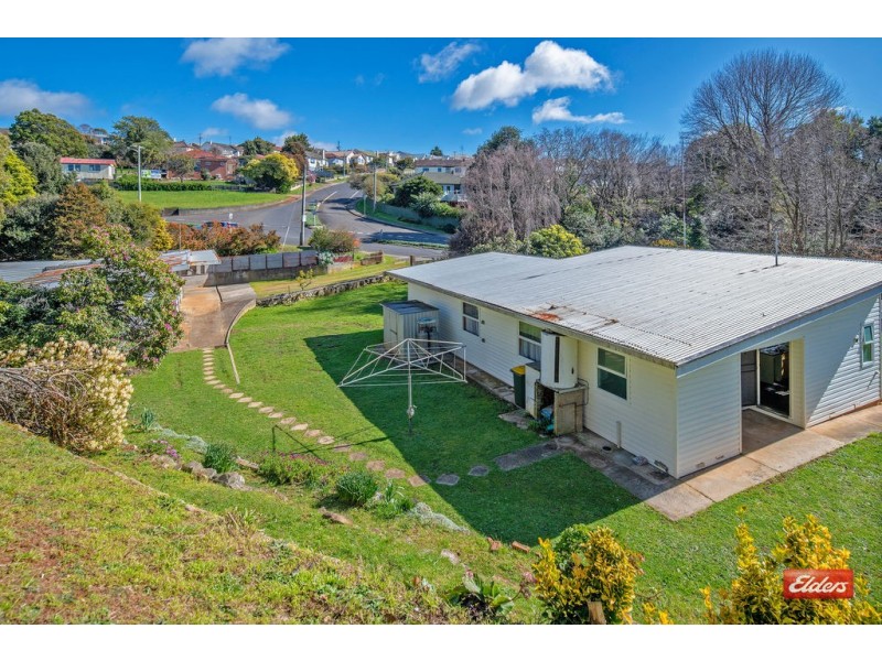 25 Linton Street, Upper Burnie TAS 7320