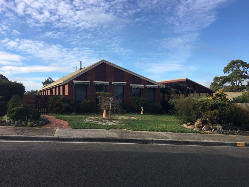 15 Damian Avenue, Downlands TAS 7320