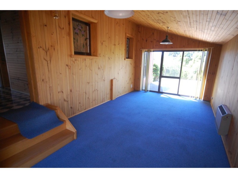 15 Damian Avenue, Downlands TAS 7320