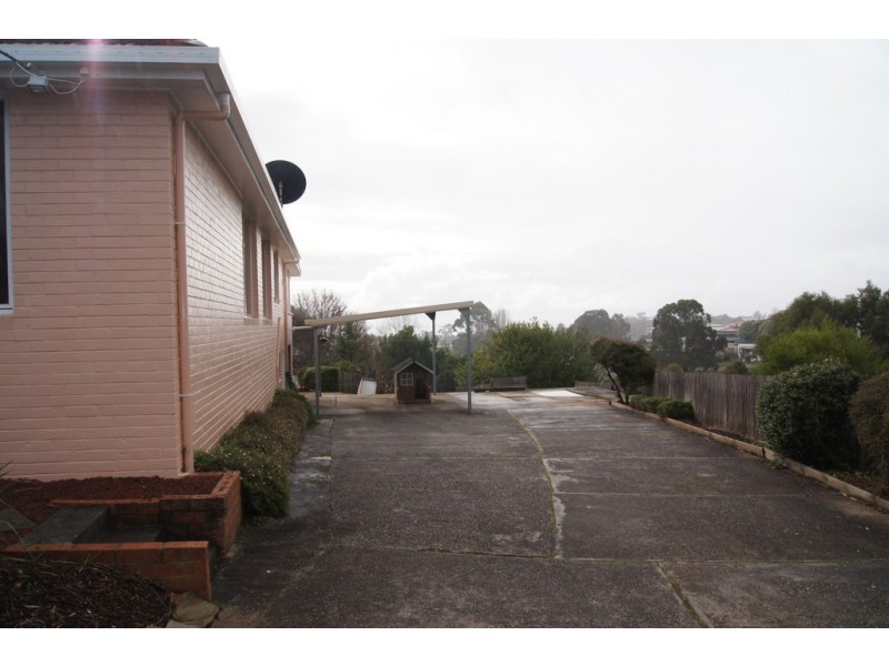 31 Curraghmore Avenue, Park Grove TAS 7320