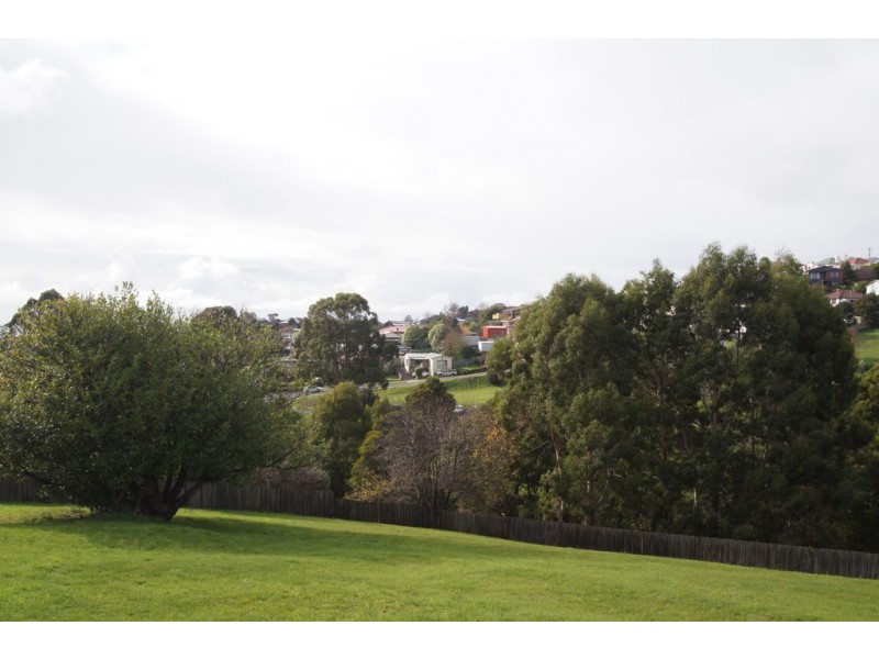 31 Curraghmore Avenue, Park Grove TAS 7320