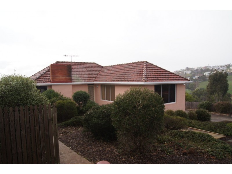 31 Curraghmore Avenue, Park Grove TAS 7320