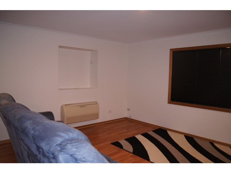 26 STIRLING STREET, Hillcrest TAS 7320