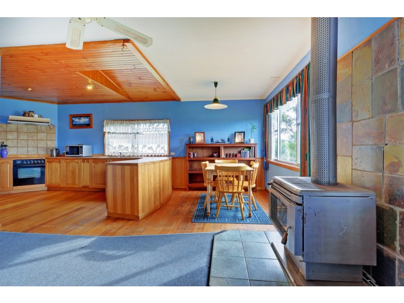 40 Irby Boulevard, Sisters Beach TAS 7321