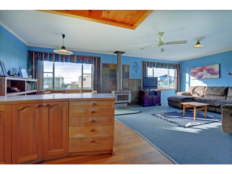 40 Irby Boulevard, Sisters Beach TAS 7321
