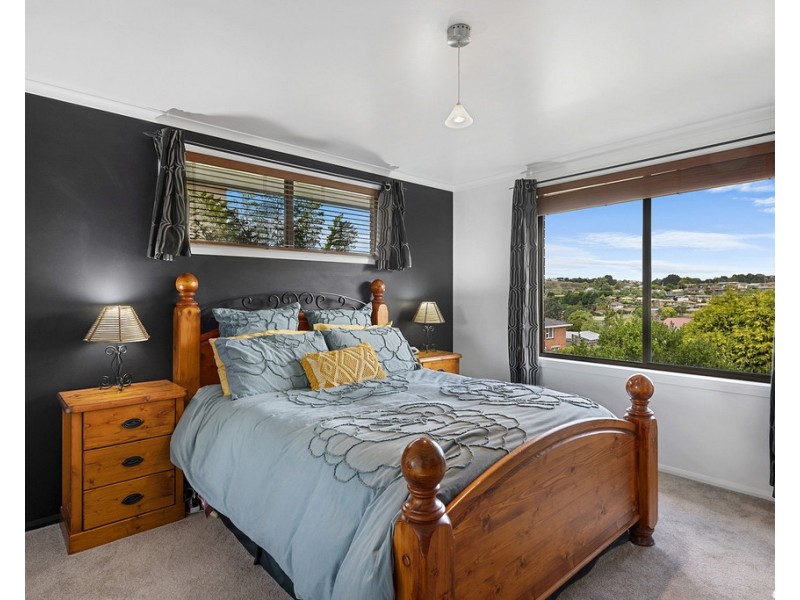 36 Futuna Avenue, Park Grove TAS 7320