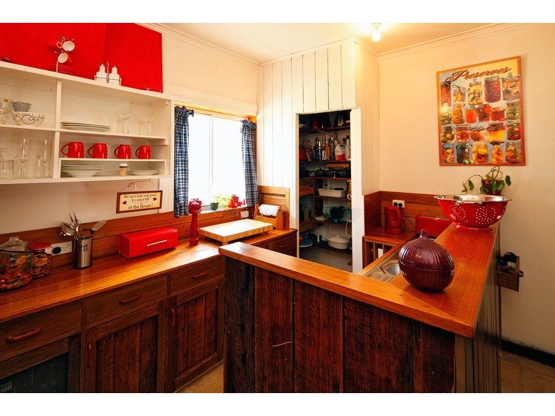 4 Belton Street, Hillcrest TAS 7320