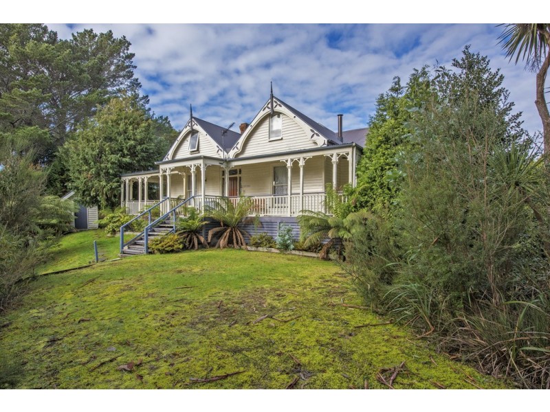 8 Harrison Street, Strahan TAS 7468
