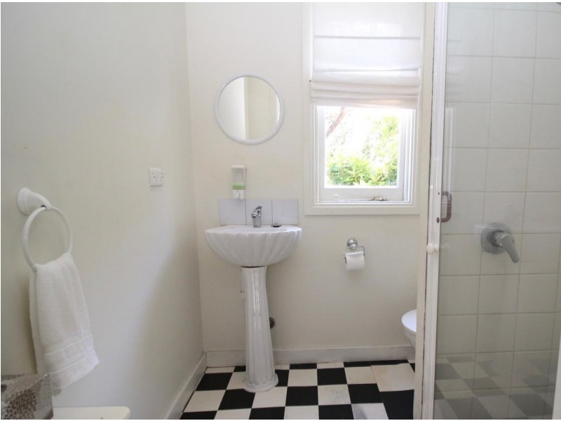 8 Harrison Street, Strahan TAS 7468